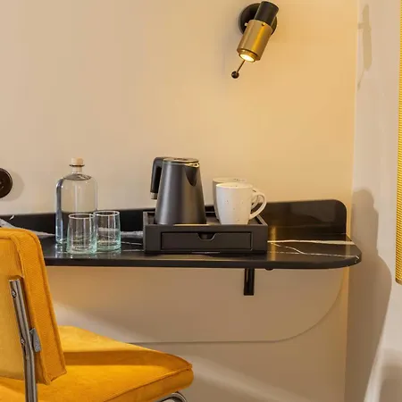 L'inattendu فندق 4*