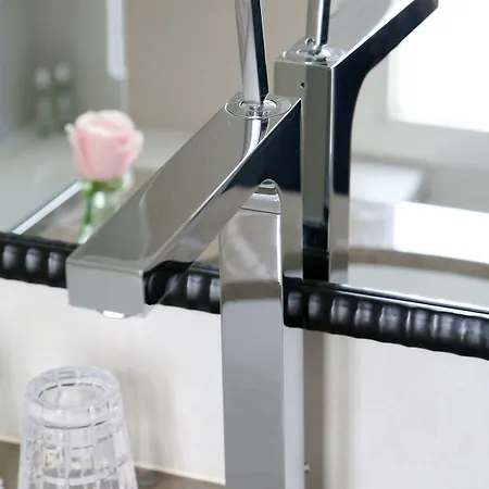 L'inattendu 4* Παρίσι