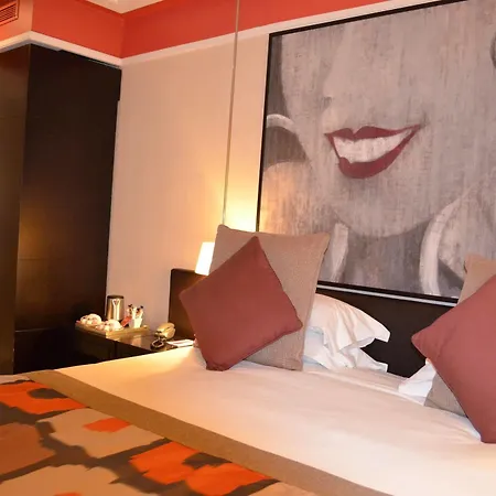 Hotel L'inattendu 4*