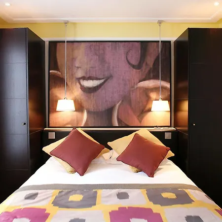 L'inattendu Παρίσι