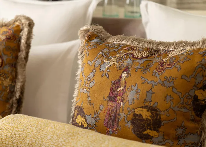 L'inattendu ホテル 4*