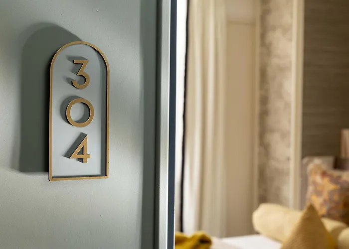 ホテル L'inattendu パリ