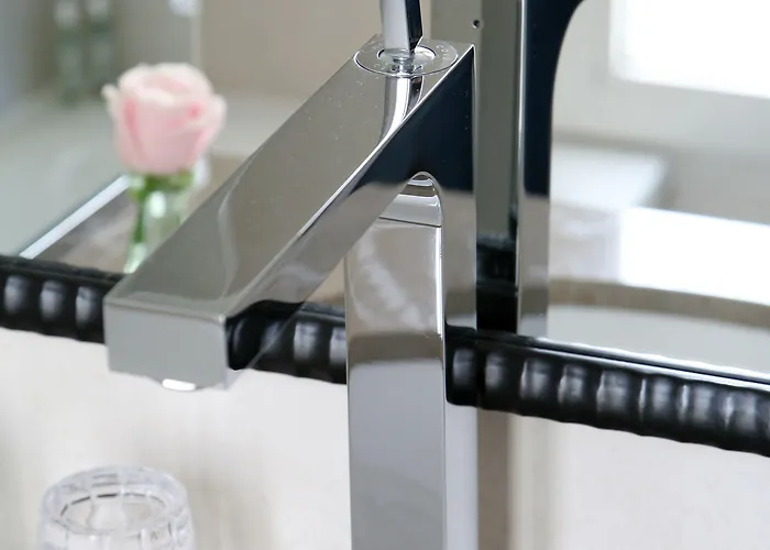 L'inattendu 4* Paryż