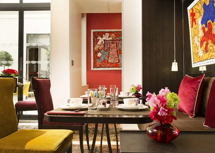 L'inattendu 4* パリ